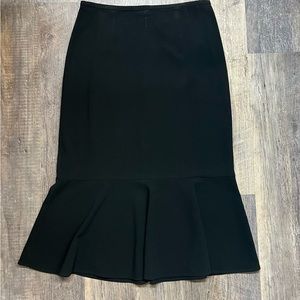 NWT Ladies size 8 Emma James Black Skirt